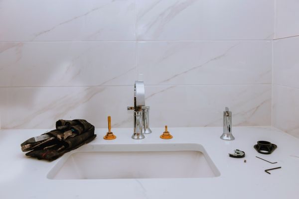 Porcelain Sink Installation in Queen Creek